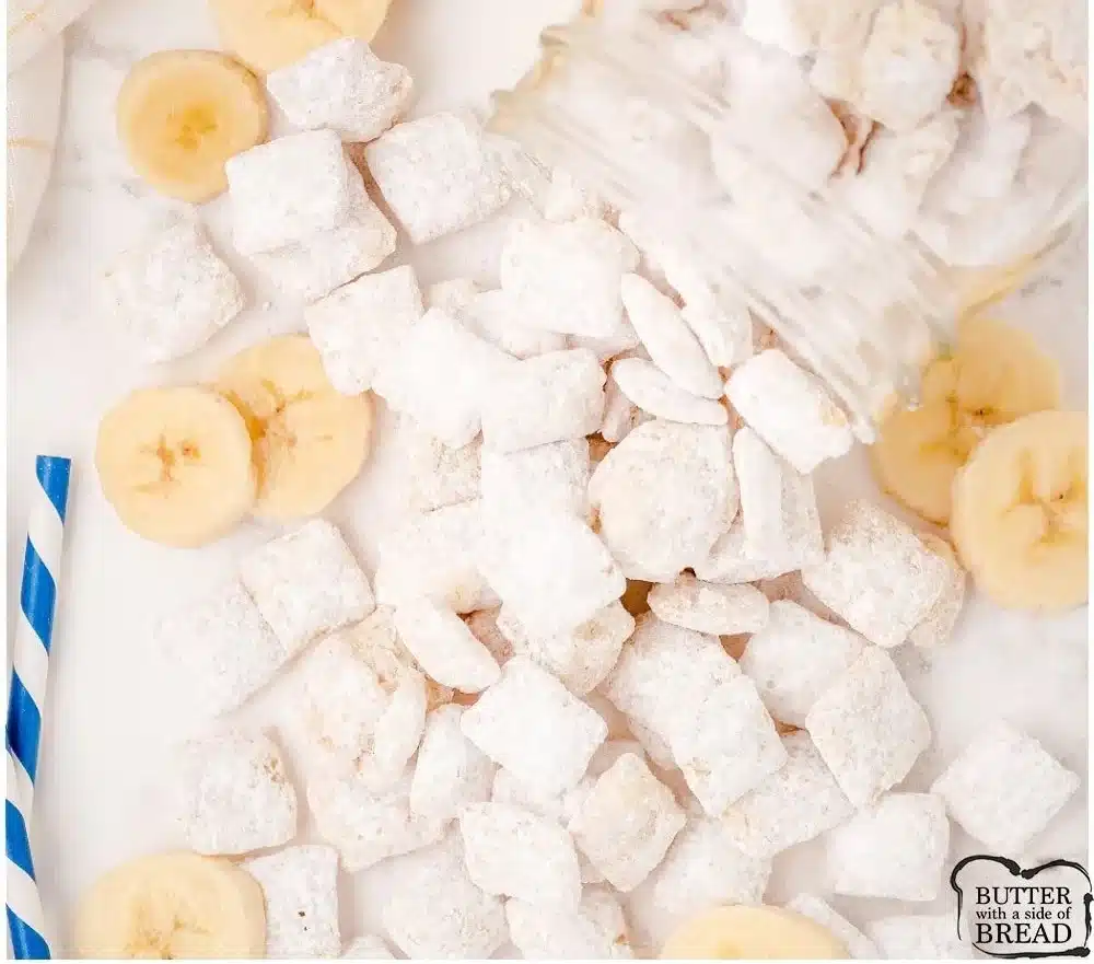 Banana Cream Pie Muddy Buddies: A Twist on a Classic Puppy Chow Recipe! Chex Cereal, Powdered Sugar & Banana Cream… | Banana Pudding Puppy Chow, Banana Muddy Buddies, Sweet Snacks Recipes