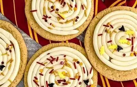 Harry Potter Butter Cookie Recipes | Butterbeer Cookies Harry Potter, Harry Potter Butterbeer Cookies, Easy Harry Potter Themed Snacks