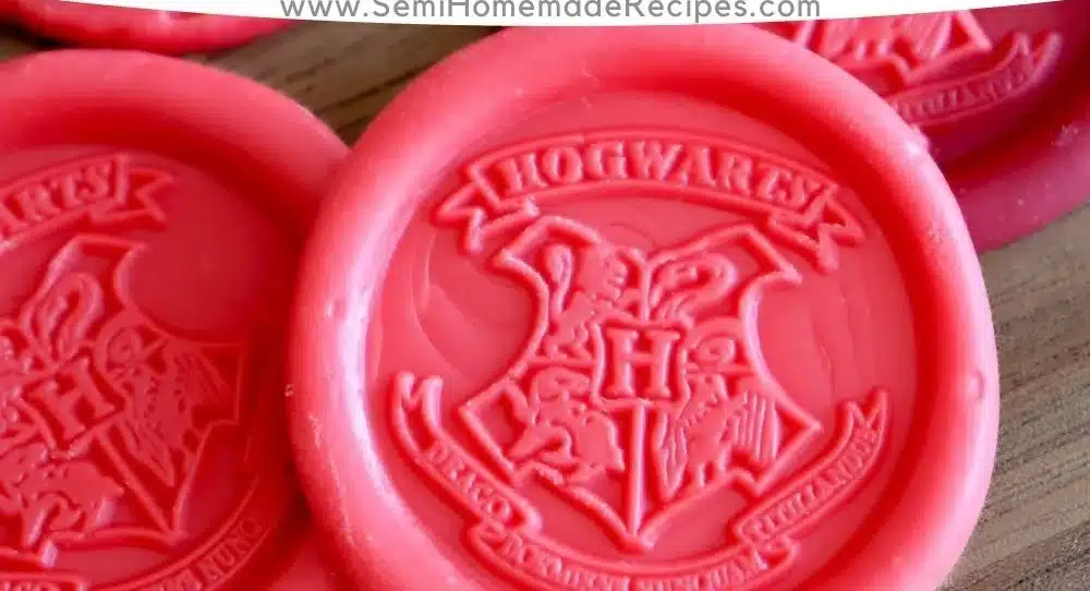 Harry Potter Letter Caramel Apple Pies Recipe | Harry Potter Letter Pie Ideas, Harry Potter Dessert Recipes, Harry Potter Treats