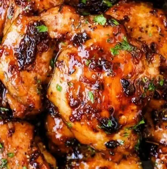 Juicy Honey Garlic Boneless Chicken Thighs