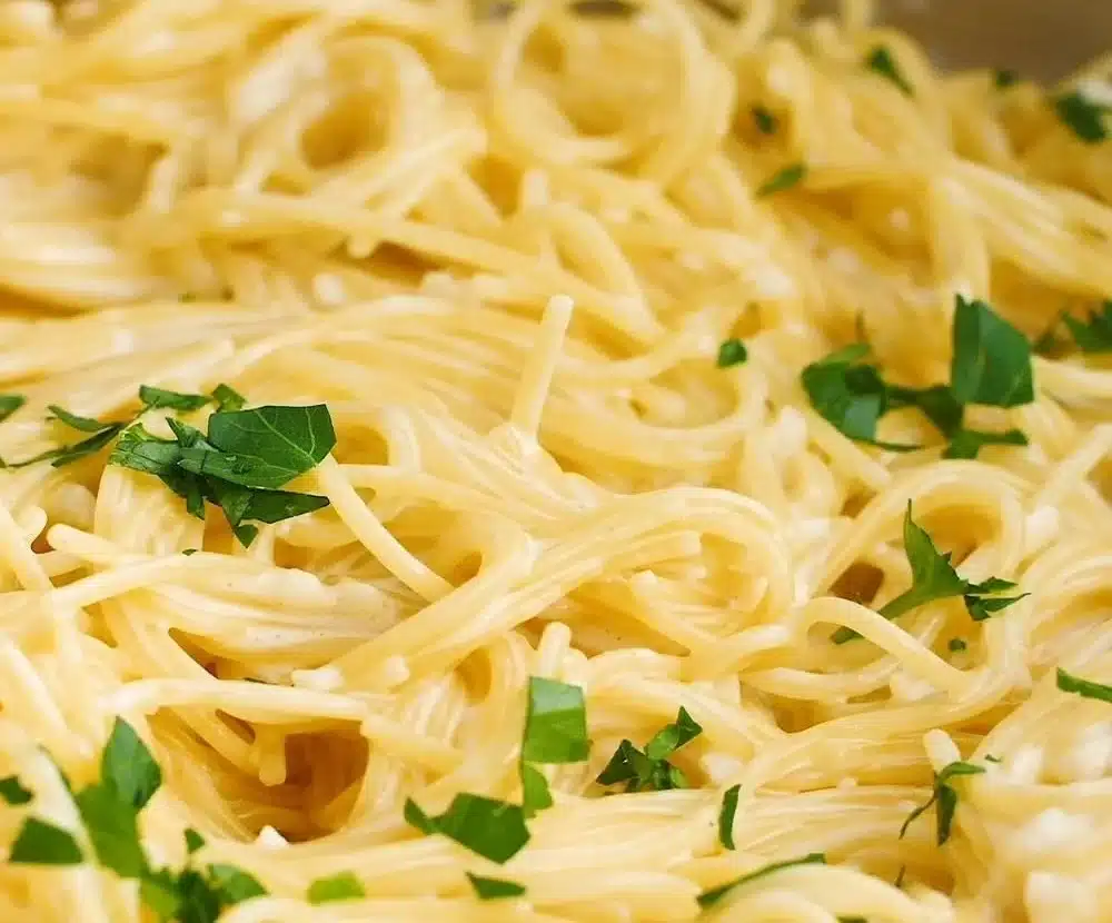 One Pot Garlic Parmesan Pasta