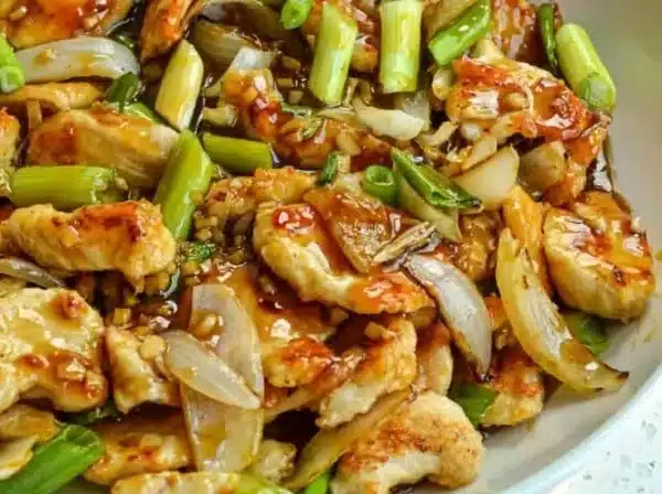 Sweet and Spicy Mongolian Chicken - Asian Recipe