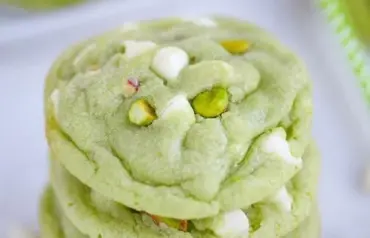 Delicious pistachio cookies decorated for St. Patrick's Day with white chocolate